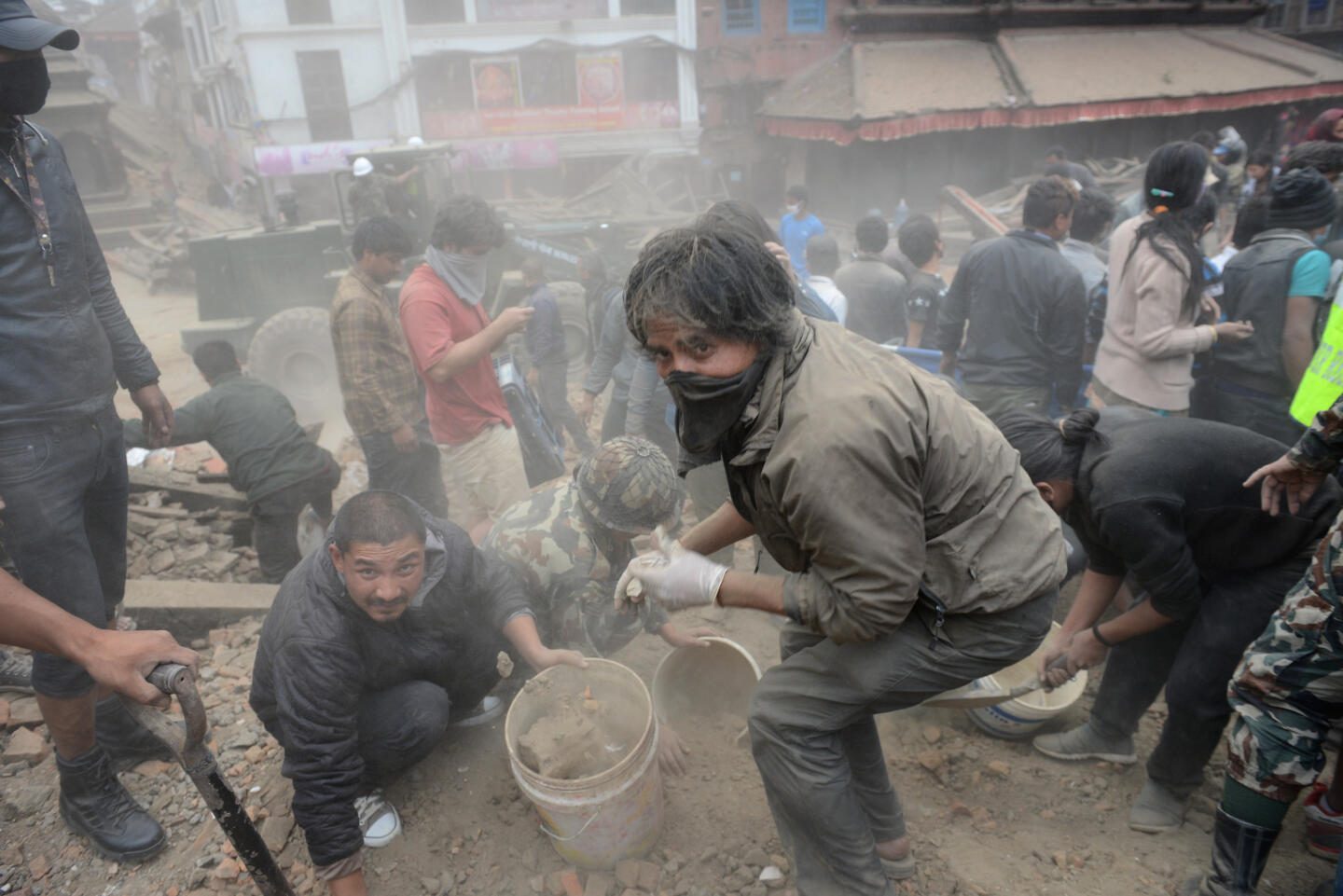TOPSHOTS-NEPAL-INDIA-QUAKE