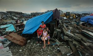 SEBASTIEN DUIJNDAM_FR3A5085-Tacloban_HP
